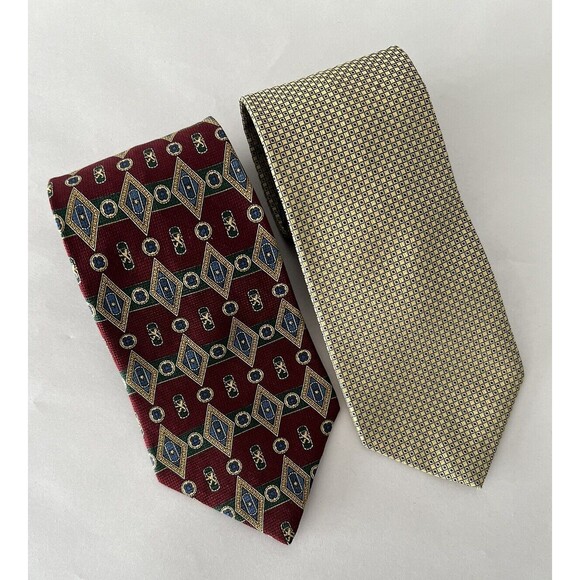 Lot of 2 Tommy Hilfiger 100% Silk Ties 3.5” & 4” Men's Classic Necktie - Picture 1 of 4